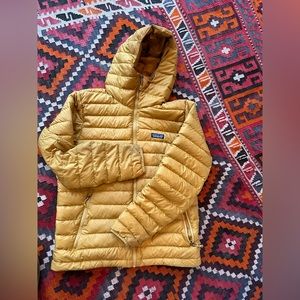 Men’s down sweater puffy - great condition